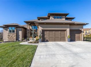 15604 Windsor St, Overland Park, KS 66224