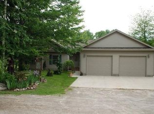 11449 Arnold Lake Rd, Gladwin, MI 48624