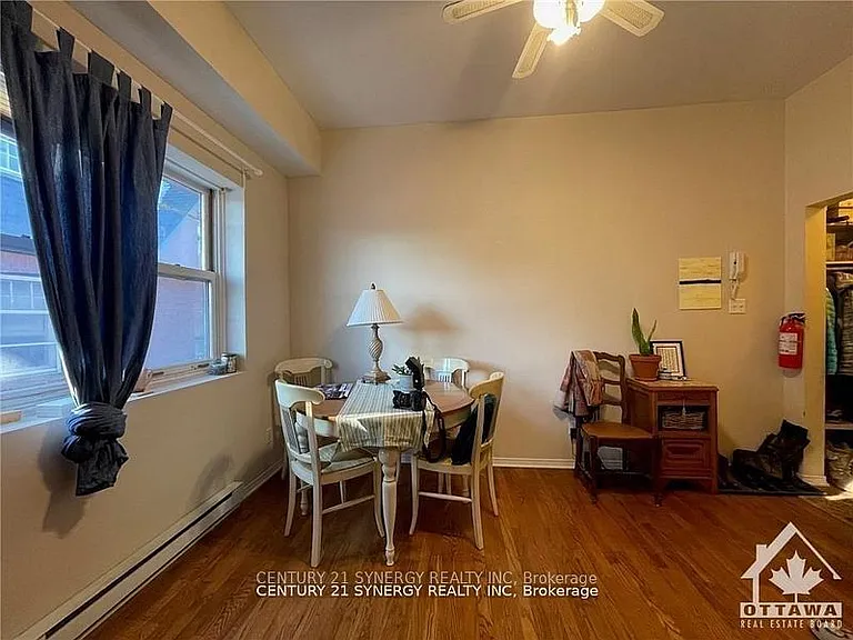 450 Maclaren St #8 — Photo 3