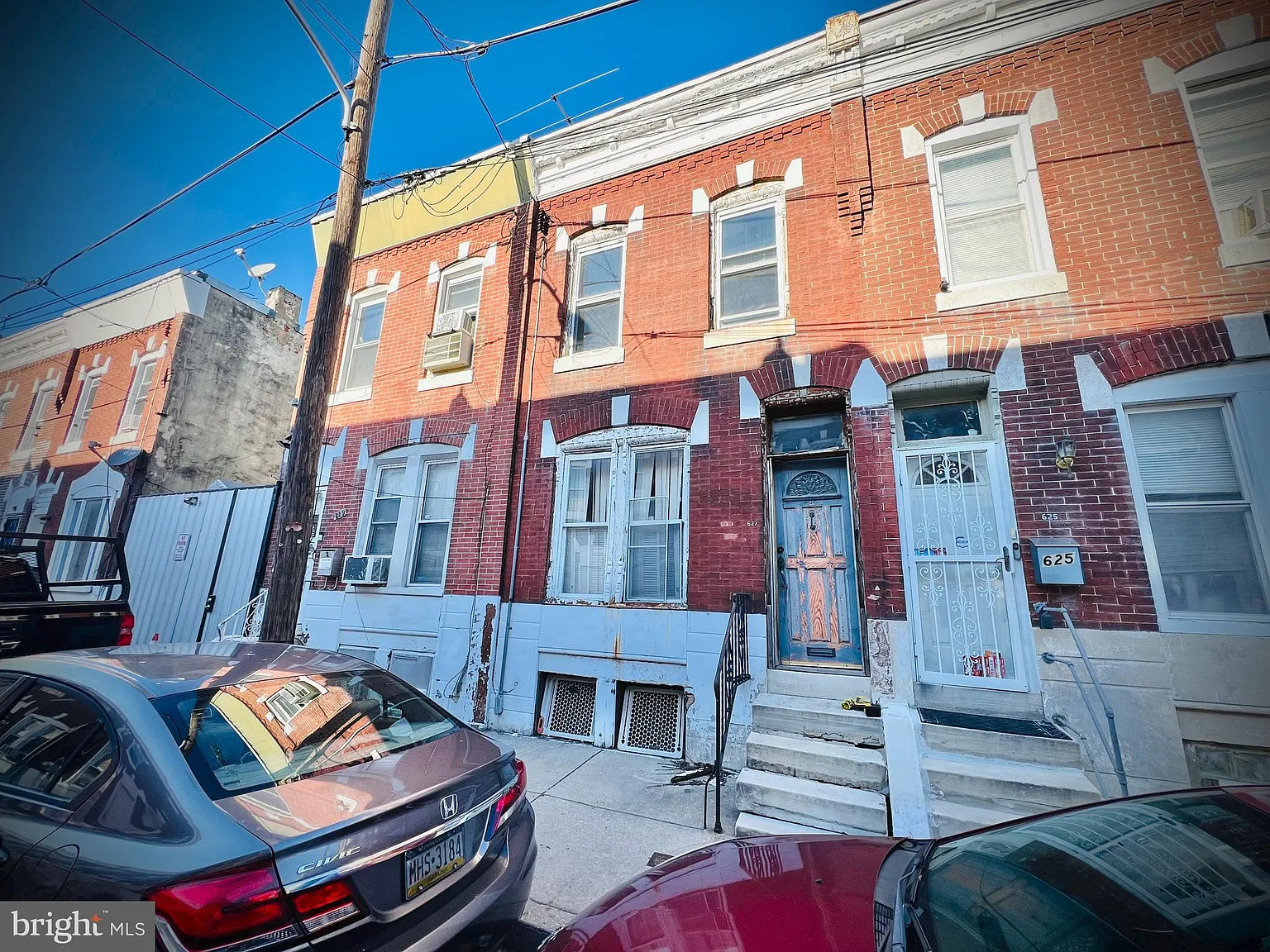627 Durfor St photo 1