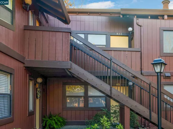 833 Camelback Pl, Pleasant Hill, CA 94523