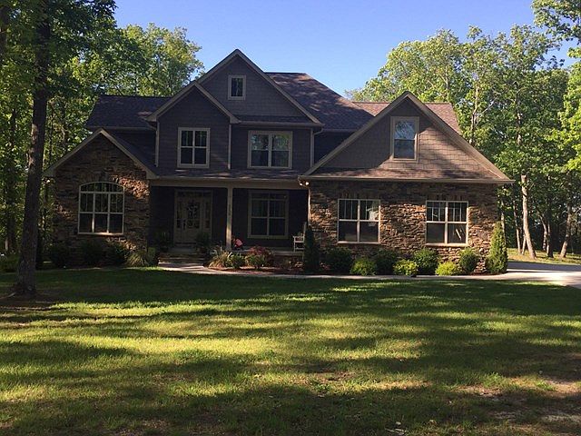 1st image of 1530 Overlook Cir
