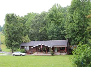 1574 Armstrong Rd, Summersville, WV 26651