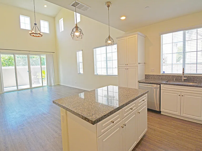 8770 Celebration St — Photo 8