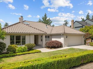 899 SW Summit View Dr, Portland, OR 97225