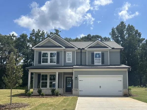 384 Crimson Feather Dr, Jefferson, GA 30549