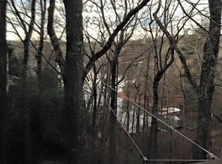 2637 Bridgewater Cir, Gainesville, GA 30506