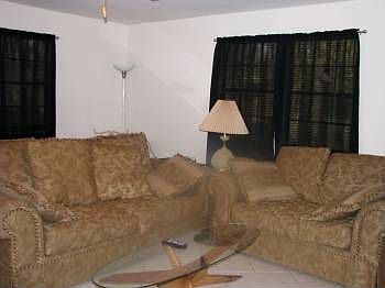 4th image of 28578 Canal Dr