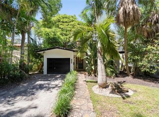 5520 San Vicente St, Coral Gables, FL 33146