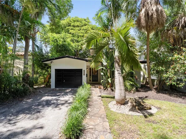 5520 San Vicente St, Coral Gables, FL 33146
