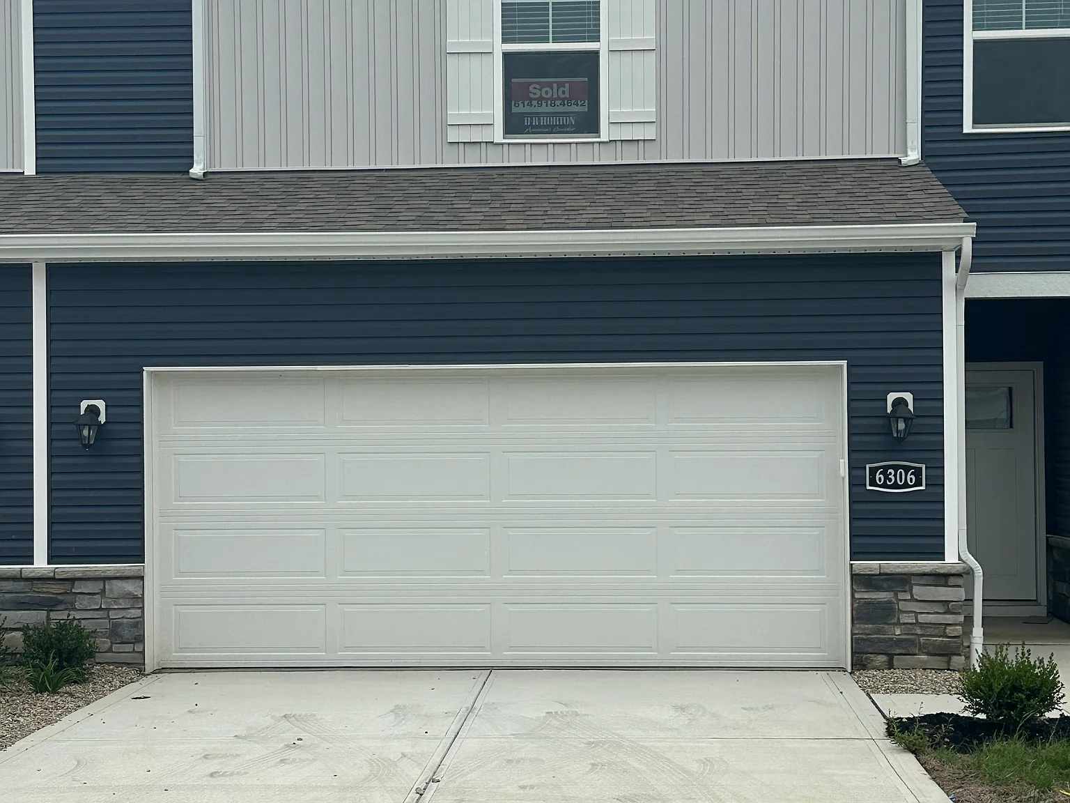 3 bed, 2.5 bath, 1688 sqft, $2,500 — Photo 1