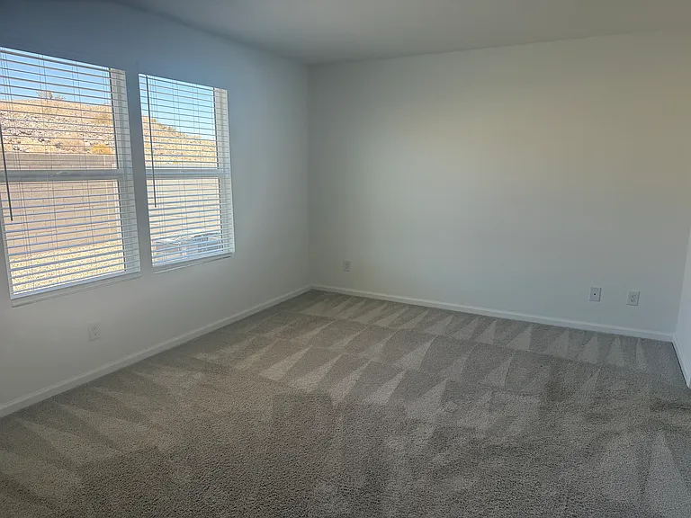 2340 Tapatio Dr — Photo 20