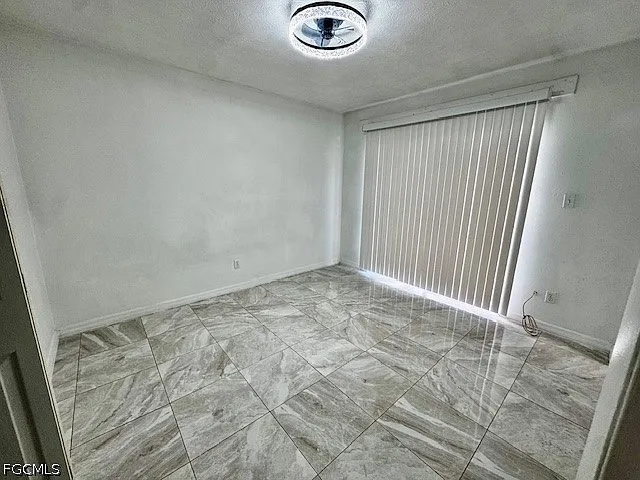 1245 SE 8th St #101 — Photo 6