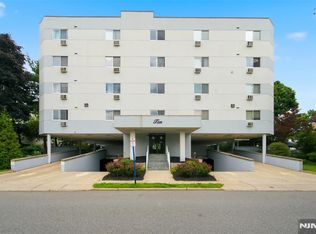 10 Orchard St APT 1F, Hackensack, NJ 07601