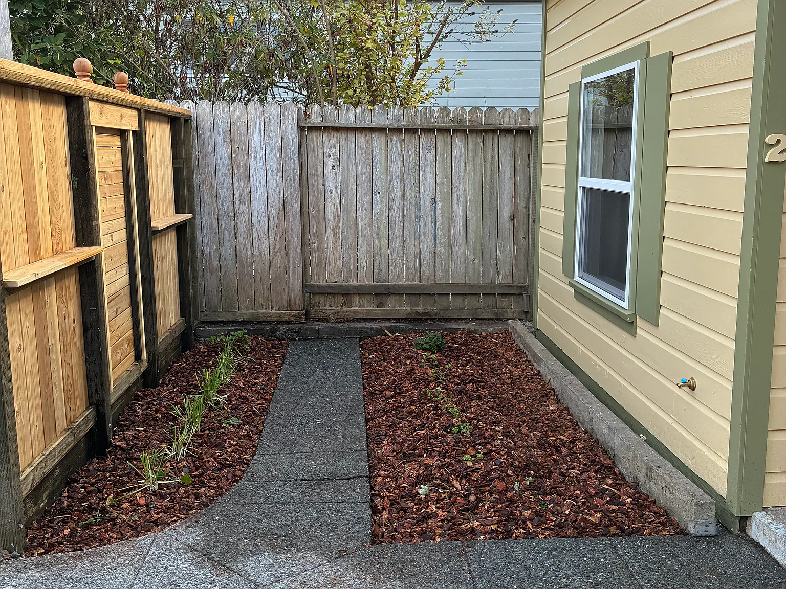 2 bed, 700 sqft, $1,575 — Photo 3