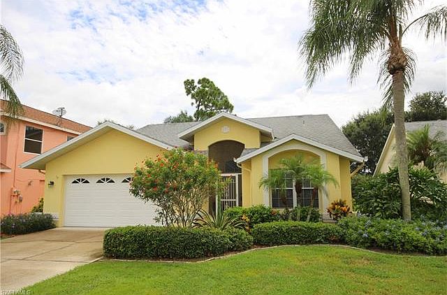 1st image of 17861 Castle Harbor Dr
