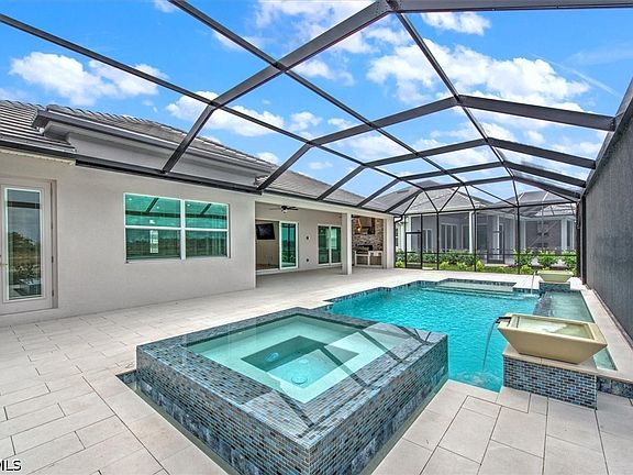 4th image of 17211 Blue Sapphire Dr