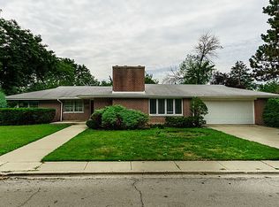 3351 W Arthur Ave, Lincolnwood, IL 60712