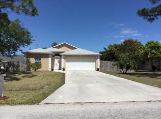 765 SE Academy Ln, Port Saint Lucie, FL 34984
