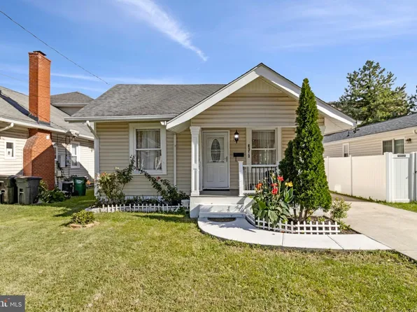 4313 40th Pl, Brentwood, MD 20722