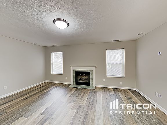 3rd image of 6628 Waterstone Dr