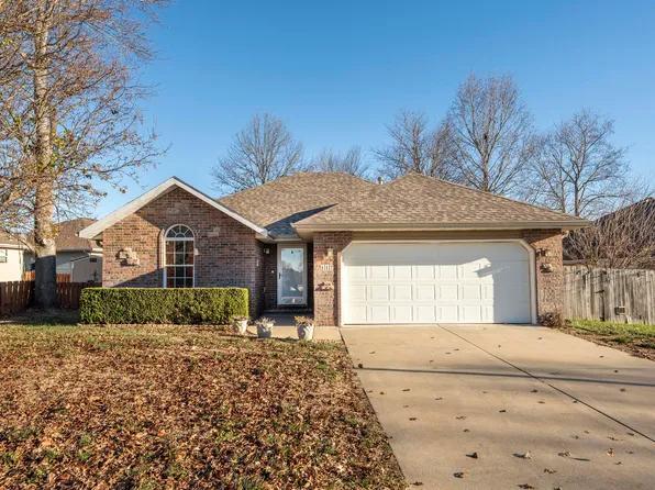 117 W Trail Point Drive, Nixa, MO 65714