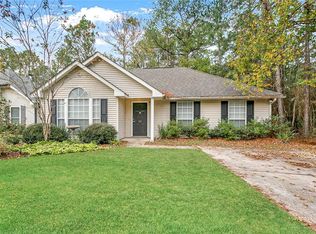 621 Chevreuil St, Mandeville, LA 70448