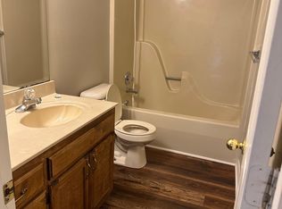 131 Green Valley Dr APT C, Greenbrier, AR 72058