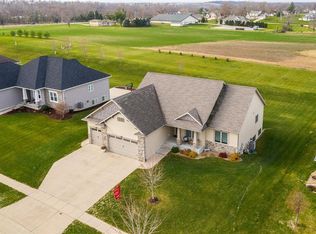 6415 Casey Ln NE, Cedar Rapids, IA 52402