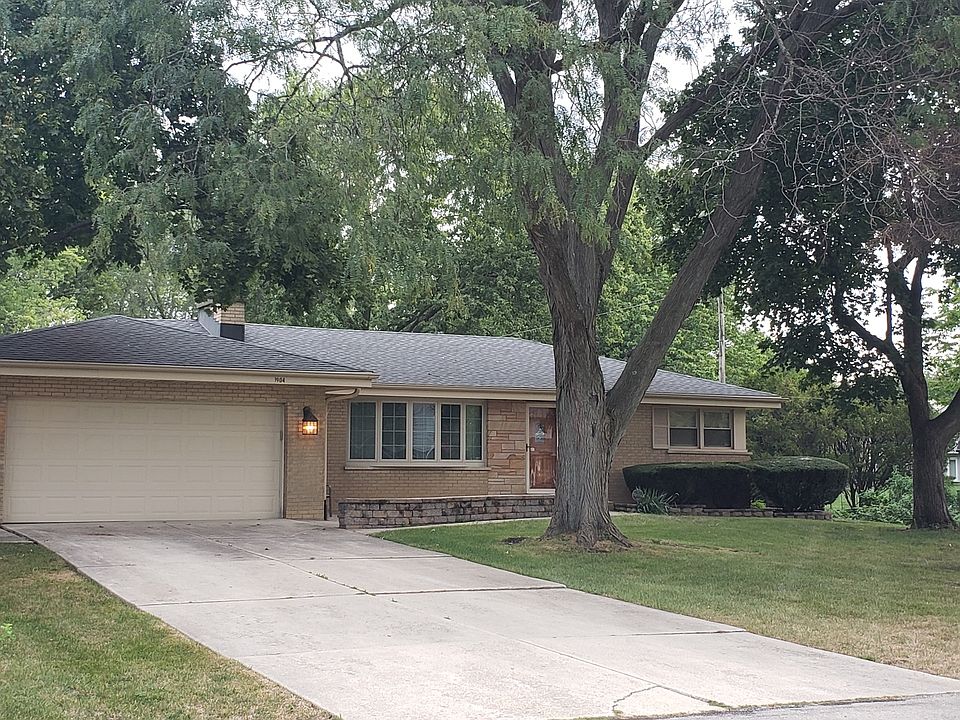 1904 60th St, La Grange Highlands, IL 60525 Zillow