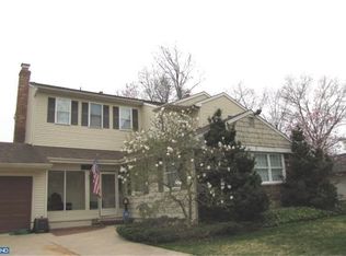 1112 Yardley Rd, Cherry Hill, NJ 08034