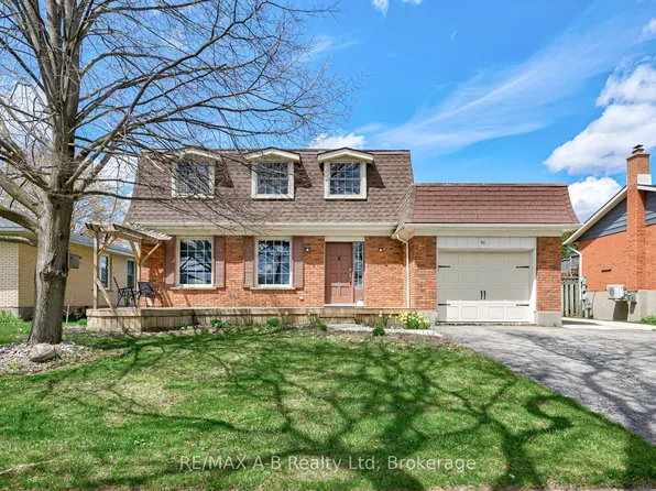 90 Windemere Cres, Stratford, ON N5A 6B1