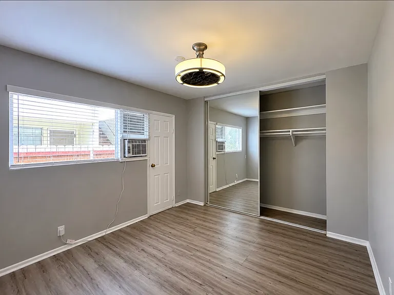 11818 Gateway Blvd #3 — Photo 33