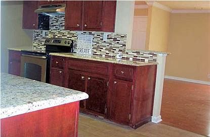 4th image of 714 Placid Dr
