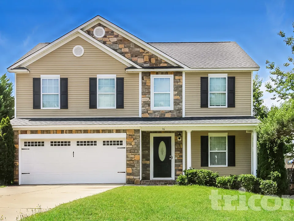 16 Ashmore Pl