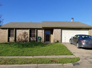 9211 Sophora Dr, Dallas, TX 75249