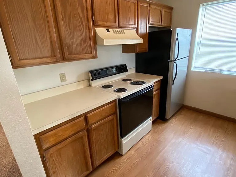 College Place Apartments — Photo 10