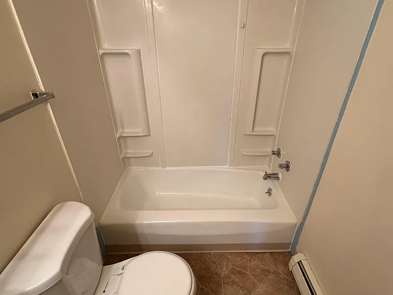 610 Femrite Dr #1 — Photo 18