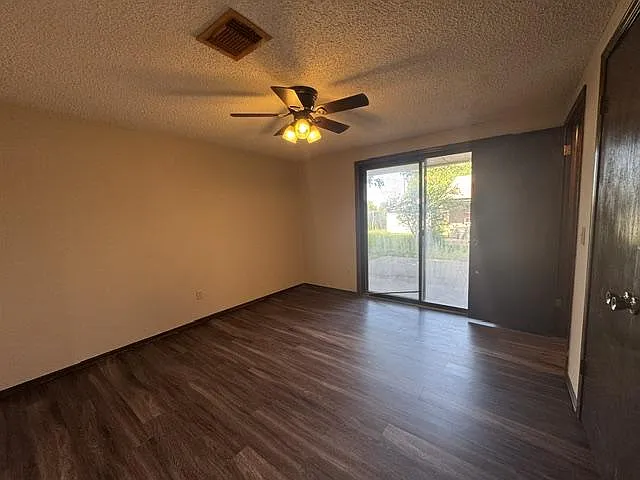 512 Nimrod Rd — Photo 14