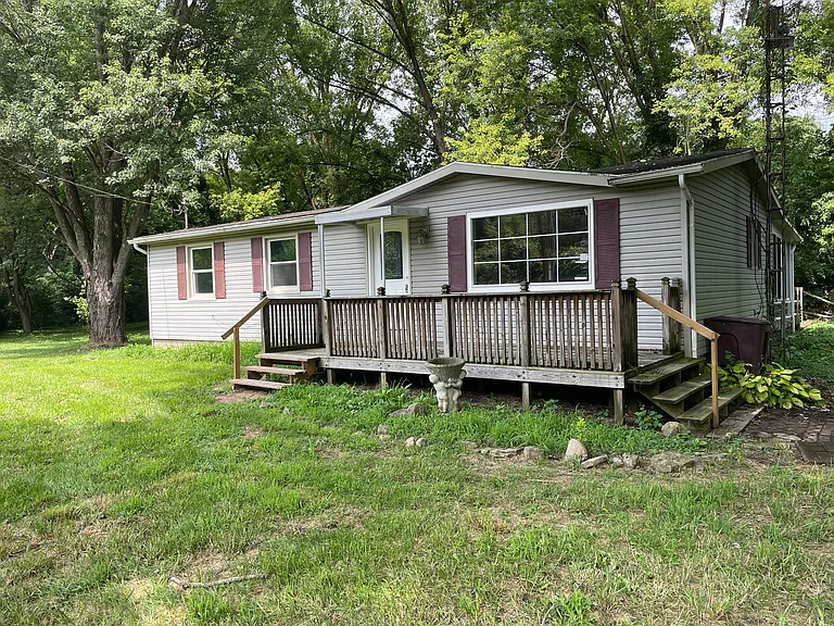 5820 Wynn Rd — Photo 1