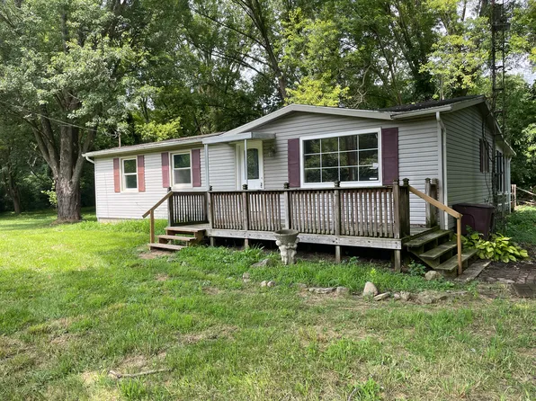 5820 Wynn Rd, Springfield, OH 45502