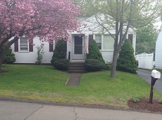 17 Foote St, Hamden, CT 06517