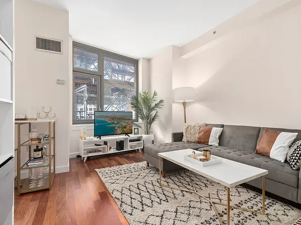 100 Jay Street image 1 of 6