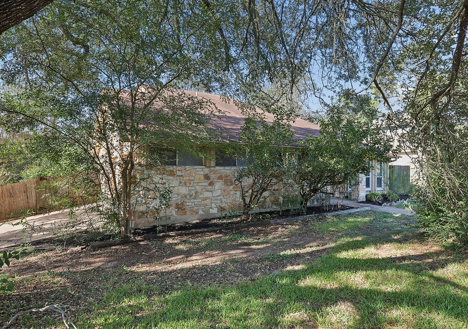 Corner-Lot Charm with a Balcony View — Photo 2