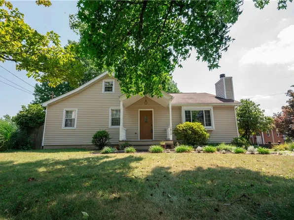 1610 Middlecrest Dr, Glenshaw, PA 15116