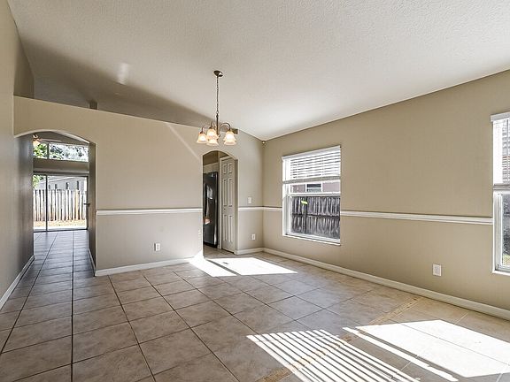 4th image of 4439 Brookdale Ct