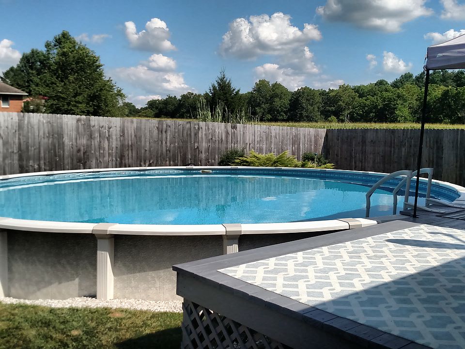 2nd image of 932 S Ridgecrest Ln