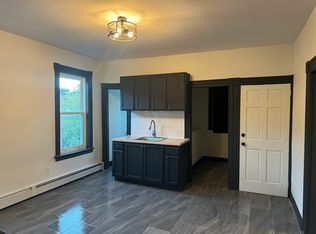 133 Babcock St UNIT 3, Hartford, CT 06106