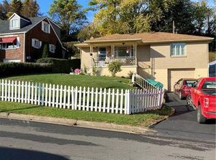 42 Overhill Dr, Monessen, PA