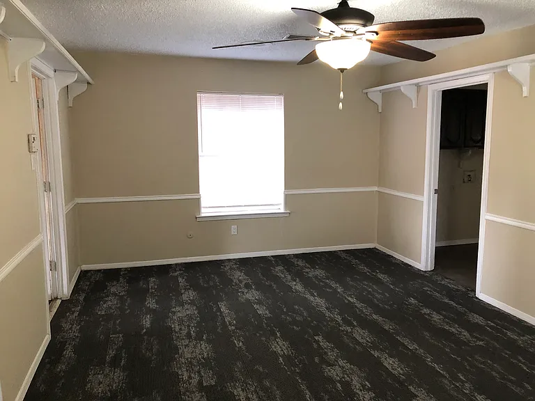 613 Trail View Ln — Photo 26